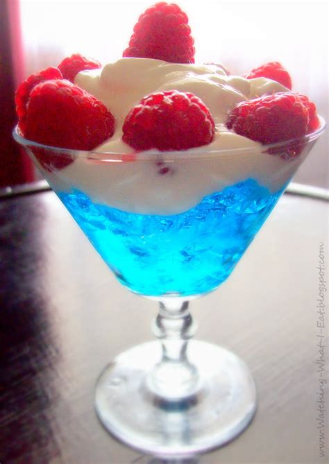Does it taste just as nice? Watching What I Eat: Easy Colorful Desserts ~ Low-Fat treats, perfect for the 4th of July