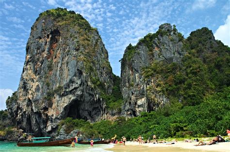 5 Of The Most Beautiful Places To Visit In Thailand