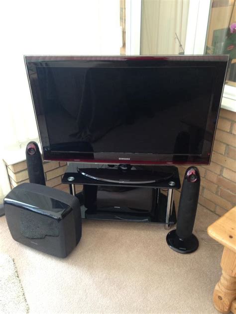 Second Hand Samsung Lcd 40 Tv Package In Ely Cambridgeshire Gumtree