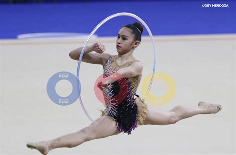 Ej obiena 5.87m philippine outdoor record. Transhu: Daniela Reggie Dela Pisa Ig