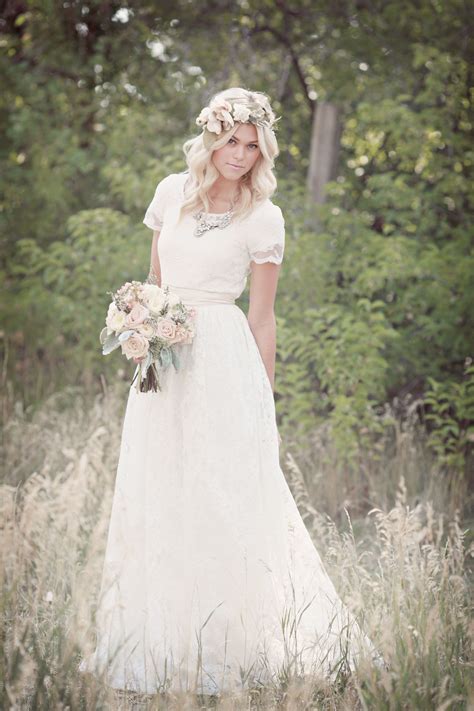 32 Short Sleeve Wedding Dresses For Every Bride Wedding Dresses Lace