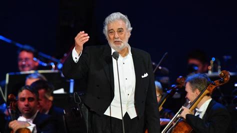 Plácido Domingo Leaves Met Opera Over Sexual Harassment Claims Bbc News