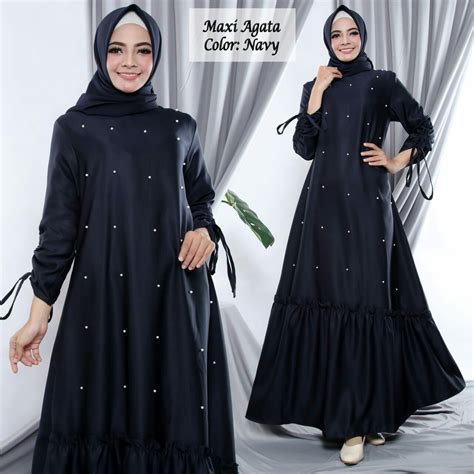 Remaja tidak hanya butuh pencuci muka dan pelembab saja,tapi perintilan lainnya, seperti bb cream, sunscreen, dan bedak juga sangat penting. Gamis Remaja Maxi Agata Baloteli | Model pakaian, Gaun ...
