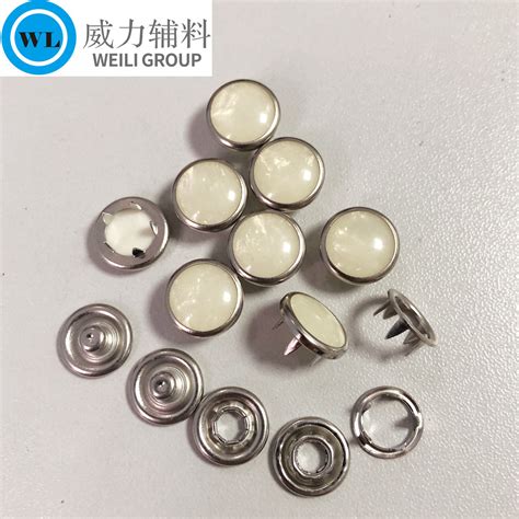 Custom Decorative Brass Button Clothing Accessories Four Parts Brass