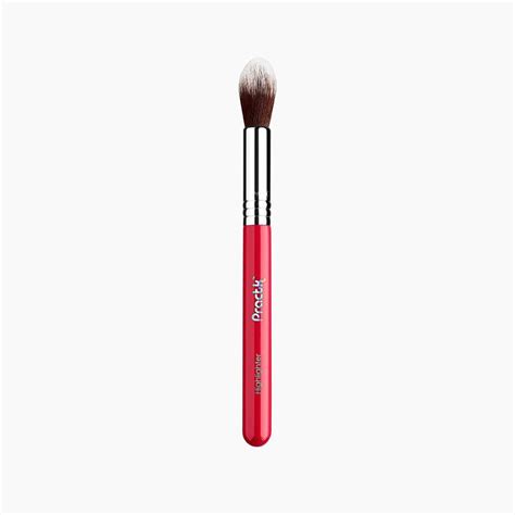Highlighter Brush | Highlighter brush, Face makeup brush, Highlighter