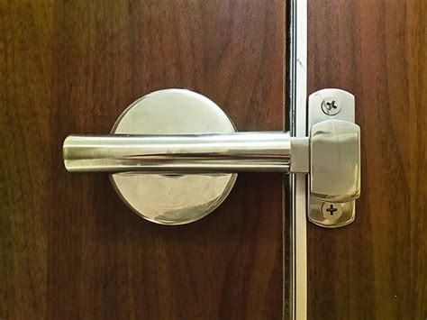 Bathroom Stall Door Latch Stock Photos Pictures And Royalty Free Images