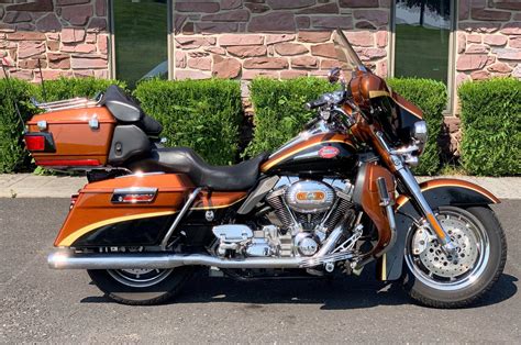 I have a 2016 street glide special, i have installed 4 rinehardt slip on mufflers and now i would like to install the screamin' eagle heavy breather elite performance air cleaner. 2008 Harley-Davidson® FLHTCUSE3-ANV Screamin' Eagle® Ultra ...