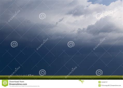 Prairie Storm Clouds Stock Image Image Of Prairie Thunderstorm 35496757