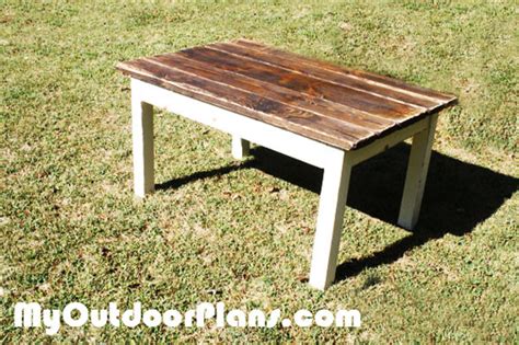 This is another great tutorial on building a rain barrel. DIY Harvest Table | MyOutdoorPlans | Free Woodworking Plans and Projects, DIY Shed, Wooden ...