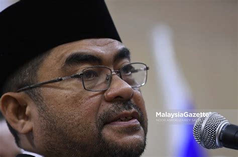Doelverdediger 0 0 0 0 0 0 0 0 0 0 8. Mujahid wakil negara bertemu keluarga Allahyarham Mohd Haziq