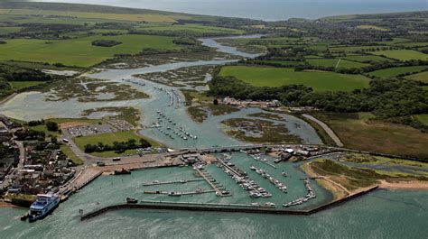 Yarmouth Iow Harbour Commissioners British Ports Association