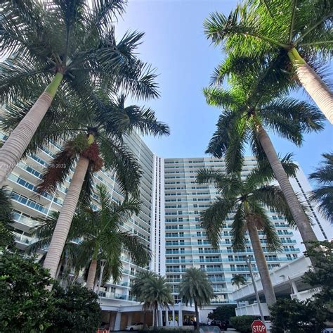 100 Bayview Dr Unit 315 Sunny Isles Beach Fl 33160 Apartment For