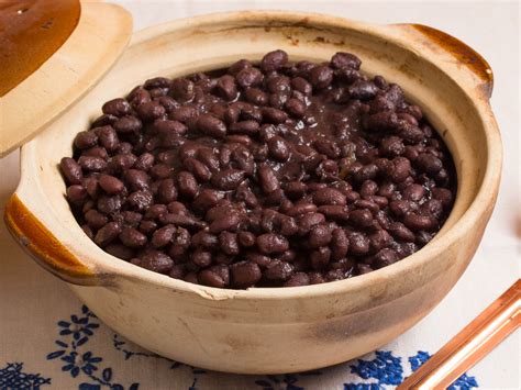 I am not a big fan of black beans. 11 Health Benefits of Black Beans - Selfcarer