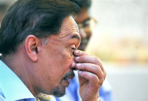 Malaysia Sultan Selangor Tarik Balik Gelaran Datuk Seri Dari Anwar