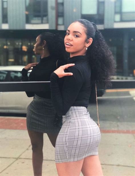 Sizzling Photos Of Thicc Girls That Would Leave The Assgang Craving Romance Nigeria