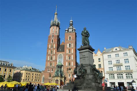 #krakow rozpoczął się #remont fragmentu al. Towering over Old Krakow, Poland | Loyalty Traveler