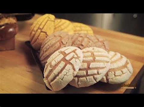 For sweet dough varieties (with a sugar content in excess of 5% of the total flour weight). Lesaffre Yeast - Saf Instant Red & Gold - YouTube