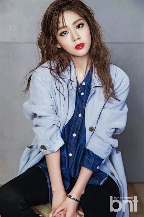 Kara Seungyeon For Bnt International Magazine May Issue Han Seung Yeon Kara Cosmic Girls