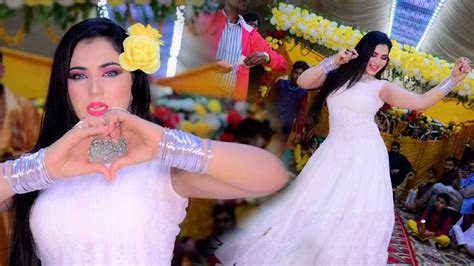 Surmeli Akhiyan Mehak Malik Super Hit Dance Performance Shaheen