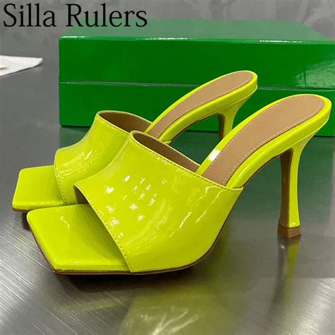 2022 New Patent Leather Summer Slippers Woman Thin High Heels Slippers Ladies One Strap Jelly