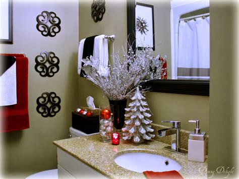 Find some of the best ways to decorate a small bathroom to bring style to the most important room the bathroom is truly one of the most important rooms in the house. christmas bath decor 2017 - Grasscloth Wallpaper