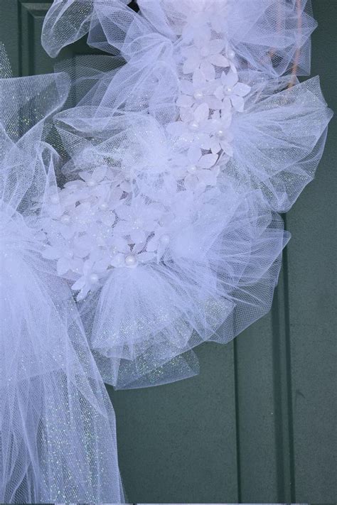Bridal veil wreath wedding wreath bridal decor wedding | Etsy | Bridal