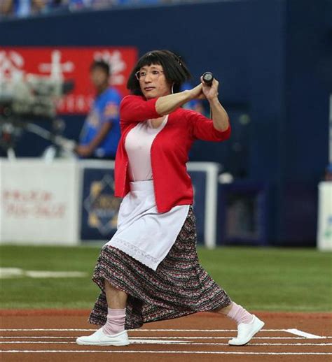 宇都宮まき(うつのみやまき)の出演番組情報。tv(テレビ) 映画 ドラマ アニメ 音楽 バラエティーなどの放送予定。芸能人、タレントのプロフィール・画像・写真・動画・ . 宇都宮まき、ノーバンどころかズボン脱げ、肌…すっちー爆笑 ...