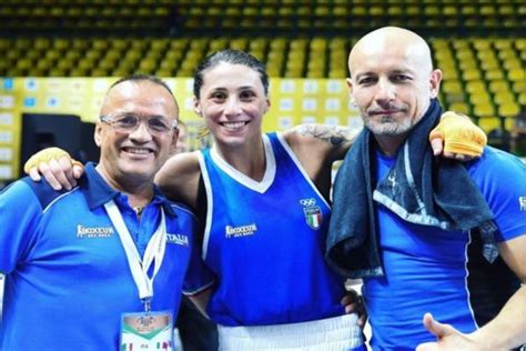 Prima delle domande, irma testa ha raccontato di come sta trascorrendo questi giorni particolari, dicendo di quanto è stato difficile tornare sul ring dopo l'olimpiade? Boxe, Irma Testa: "Partiti con urgenza per non perdere le ...