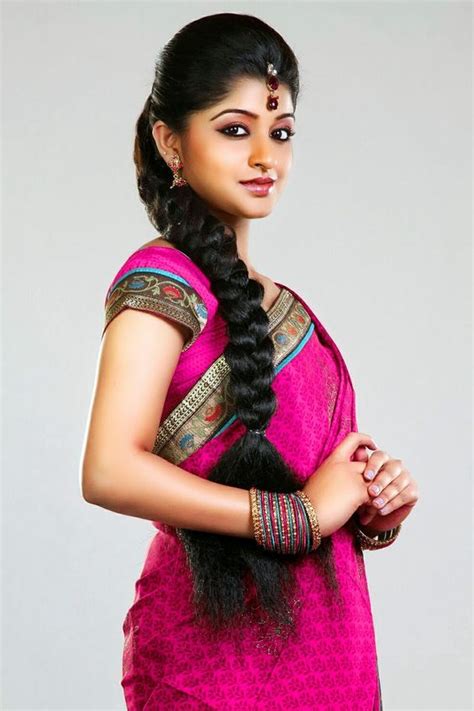 Love the bengali saree but confused about the draping, bengali sari drape for you. Simple Hairstyles For Silk Saree