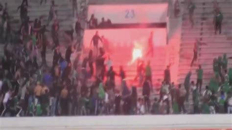 Raja Casablanca Fans Fighting Against Each Other Riots Youtube