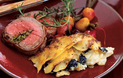 The menu for each of the christmas buffets was carefully thought through, followed by a full dress rehearsal of the meal, to taste each dish and make sure the presentation was beautiful. The top 21 Ideas About Beef Tenderloin Christmas Dinner Menu - Best Recipes Ever