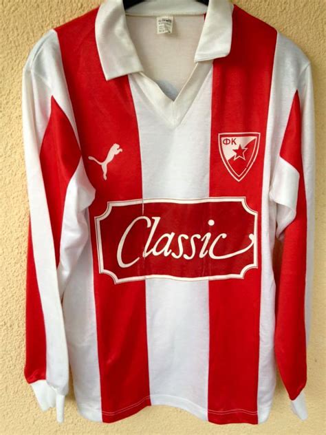 Ljupko petrović, born in brusnica velika, sr bosnia and herzegovina, spent his career in yugoslavia playing with osijek in the 1970s. Red Star Belgrade Home football shirt 1991 - 1992.