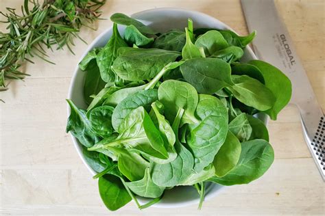 Check spelling or type a new query. 5 Makanan Penambah Darah Ini Bisa Atasi Anemia - Berkeluarga