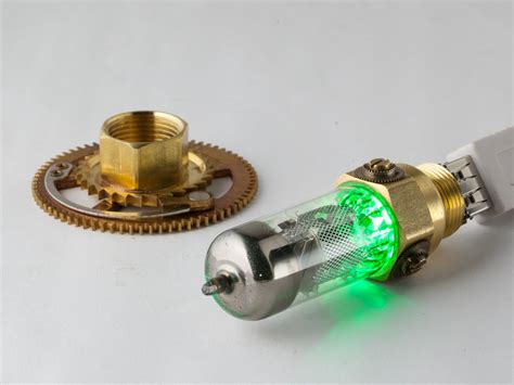 Green Led Steampunk Gadget Usb Drive With Vacuum Tube And Clock Gears
