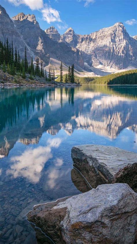 Solve Moraine Lake Canada Jigsaw Puzzle Online With 112 Pieces