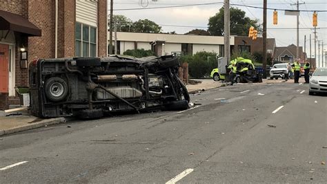 Deadly Crash Kills One Person In Downtown Nashville Wztv