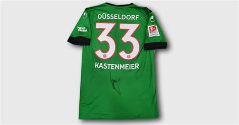 Uhlsport fortuna düsseldorf f95 jubiläum trikot 2019/20 fußball herren 125 jahre. Fortuna Düsseldorf-Stars verschenken: Florian Kastenmeiers ...