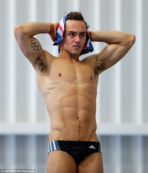 tom daley shows off his athletic figure at british national diving cup daily mail online