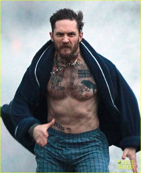 Tom Hardy Runs Shirtless In His Boxers For Stand Up To Cancer Photo 3059799 Shirtless Tom