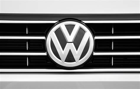 Jürgen stackmann, volkswagen sales and marketing board member: Volkswagen Dieselgate update: Audi made defeat device in ...