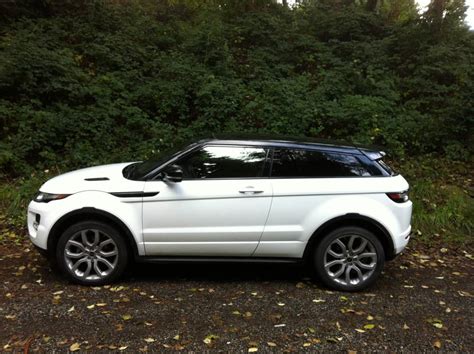 We find out if it's fit to wear the badge. Review: 2012 Range Rover Evoque Coupe - Autosavant ...
