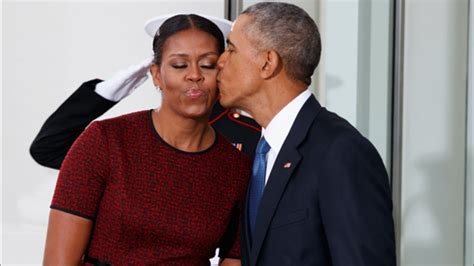 Video President Obama Kisses First Lady Michelle Obama 6abc Philadelphia