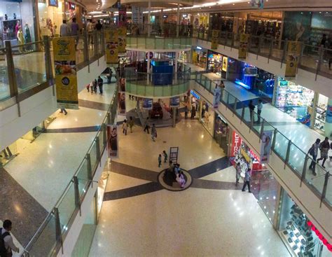 10 Shopping Malls In Bangalore Where To Go And What To Buy