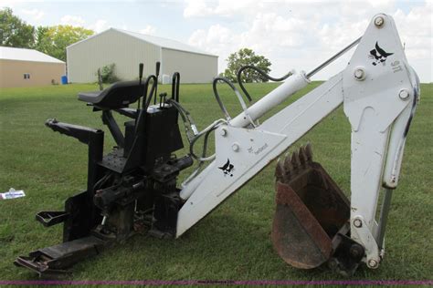 Bobcat 911 Backhoe Skid Steer Attachment In Syracuse Mo Item I8925