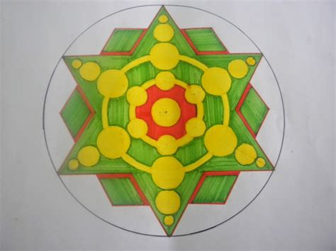 Menggambar Ragam Hias Geometris