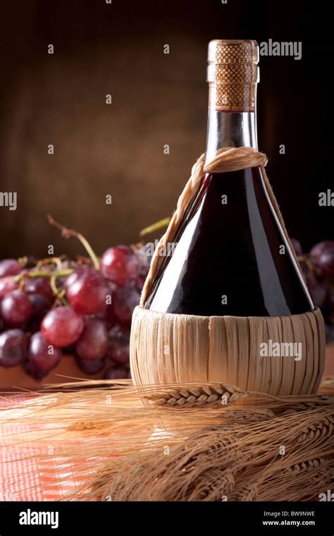 Wein Chianti Fotos Und Bildmaterial In Hoher Auflösung Alamy