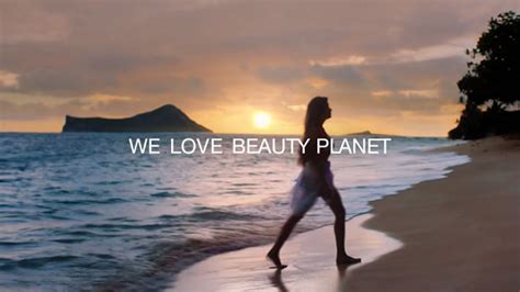 エステティックtbc「2019年」のcmでローラ人魚がメッセージ！想いは形に出来る「we Love Beauty Planet」