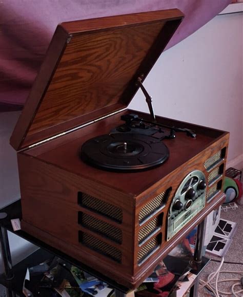 Crosley 2450 4m Wooden Retro Turntable Cdcassette And Radio Player In