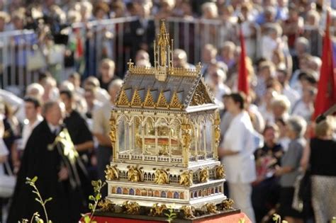 Singular plural nominative szent jobb — Együtt az Ország! - Augusztus 20.