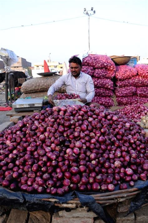 Onion Price Zooms To Rs 200 A Kg In Bengaluru Market
